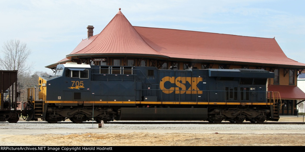 CSX 705 is pushing on the rear of train U355-13